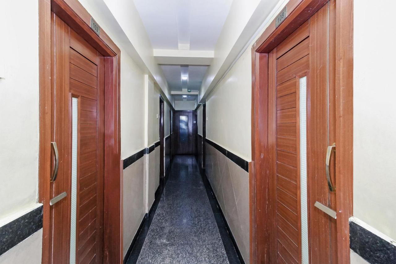 Bijāpur Oyo 30537 Hotel Megharaj מראה חיצוני תמונה